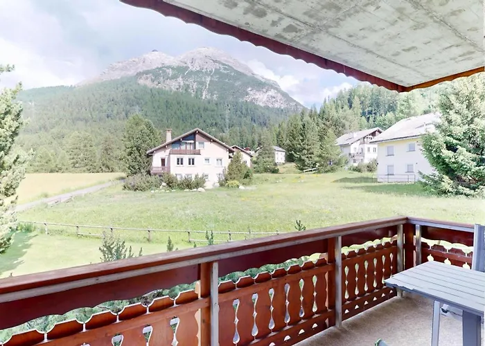 Abitaziun Chuederas 12 Apartman