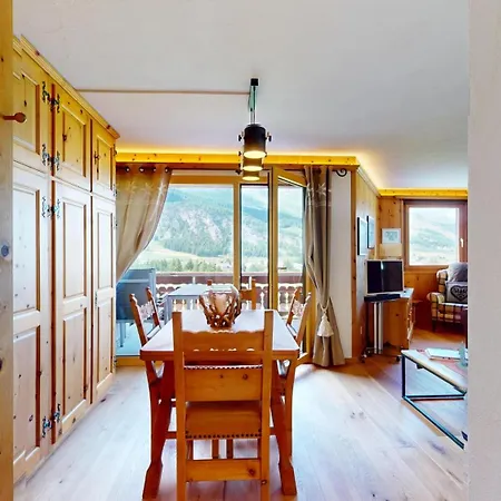 Apartmán Abitaziun Chuederas 12 La Punt-Chamues-ch